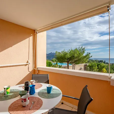 Appartement Le Hameau De Cap Esterel - Maeva - Climatise 2 Pieces 5 Personnes - Selection Mae-0051 *